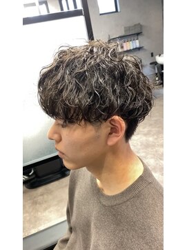 ジャックジャック(JACK JACK) マッシュヘア/波巻きパーマツイストスパイラルパーマ