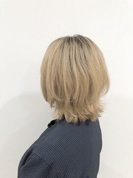 デザイニングヘアードゥ(designing hair Deux) レイヤーボブ