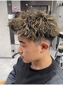 NEXTNEO【櫻田】スパイキーショートパーマ　ハイライトマッシュ