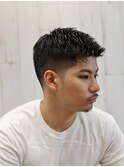 メンズビジネスショートスタイル　理容室顔剃り爽やか清潔感