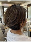 50代からの白髪ぼかしグラデーションショート