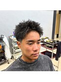 スパイキーショート