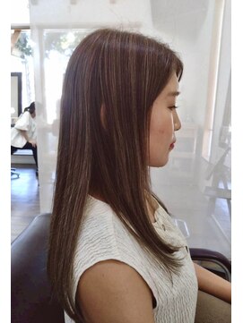 ハイライト／グレージュ／ロングヘア／ベージュ