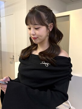 エリンヘア(ELIN hair.) 艶を引き出すオリーブベージュ
