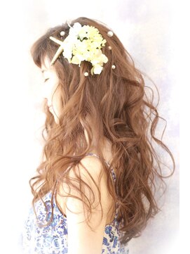 パスクア パスクア＊ふわボサ ダウンスタイル