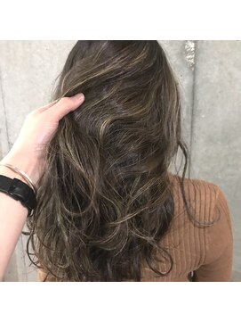 アライブ ハラジュク(ALIVE harajuku) コントラストハイライト