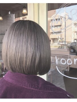 ルムーン(roomoon) 《ボブ×Wカラー☆イルミナカラー》