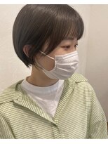 ウル(uru.)&nbsp;丸みショート×オリーブベージュ