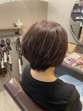 ヘアメイクエコー hair make echo ショートボブ