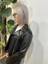 メリー オオサカ(Merly Osaka)&nbsp;ボブに似合うホワイトカラー_white ash_