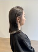切りっぱなしロブ×グレージュカラー