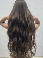 カリーナコークス 原宿 渋谷(Carina COKETH)&nbsp;ブリーチカラー/インナーカラー/ダブルカラー/レイヤーカット