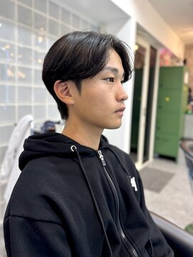 アラレ(ARARE) 韓国風センターパートマッシュ