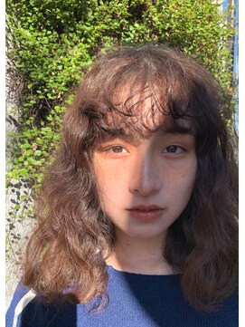 カゼ ダイカンヤマ Kaze DAIKANYAMA ウェーブヘア