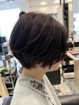 イヴォークトーキョーオーサカ(EVOKE TOKYO osaka) コンパクトショート