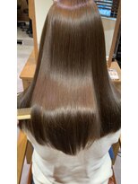 エミュー 大船店(emue)&nbsp;イメチェン/ホワイトブロンド/外ハネボブ/美髪/大船