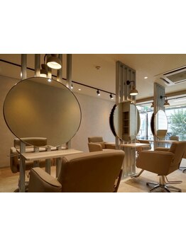 【松山市駅前】トレンド発信サロン【en. hair design】カットからヘアケアまで各スペシャリストが集う☆