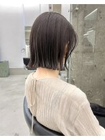フォト 新宿三丁目(foto) 髪質改善縮毛矯正地毛風ストレート切りっぱなしボブ