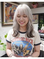 グッドフェローズ キタホリエ(GoodFellas kitahorie) 透明感ハイトーンレイヤーグラデーションカラーブリーチ艶感