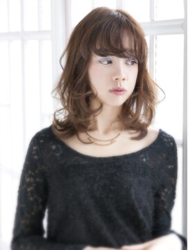 シャンプー 本庄店(SHAMPOO) ツヤウェット仕上げのふわふわミディ