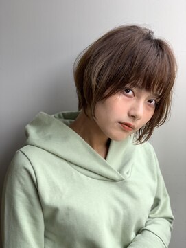ブラウヘアアンドケア(care) 小顔ショート&ラフパーマ