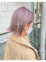 ビアム(Biam) ハイトーンカラーに合うぱつっとボブ☆