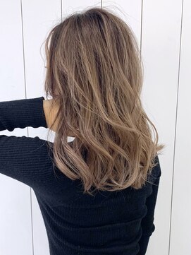 アイティーバイアルバム 八王子店(IT by ALBUM) バレイヤージュ_マロンベージュかきあげロング_ba330421