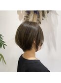 八戸ショートボブ オリーブアッシュ20代30代40代50代