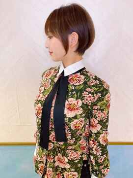 ロンド ストラーダ 心斎橋(Lond strada) ショート×ハイライト白髪ぼかし×シルキーベージュ[心斎橋]