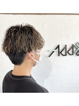 アドナインス(Add9) ホワイトメッシュ 波巻き スパイラル メンズパーマ