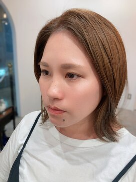 ラルゴ ヘアー(LARGO Hair) 外ハネボブ