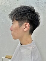 ロミー 本厚木(ROMMY.)&nbsp;刈り上げツーブロック短髪アップバングビジネスヘアメンズヘア
