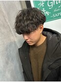 10代 20代 メンズヘア 波巻き ツイスパ 刈り上げ