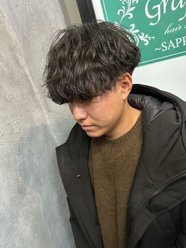 グラフィーサッポロ(Graphy sapporo) 10代 20代 メンズヘア 波巻き ツイスパ 刈り上げ