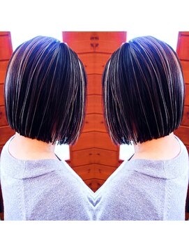 アンビション(ambition) 前下りボブ