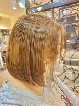 エムスリーヘアー 西千葉店(Mlll HAIR) 20.30.40.50代にオススメ　前下がりショートボブ