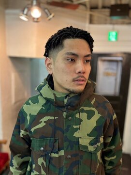 ビーバイエイトジェンツ(Bee by EIGHT GENTS) MEN'S HAIRマッシュウルフアッシュブラックカルマパーマ