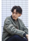 【YASU】グランジセンターパート/Instagram-@yasu_lough_