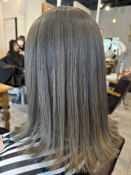 レイリー(LAiLy) 夏のWカラー グレイベージュ