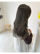 エメ 小山(Aimer) 透明感赤みなしオリーブグレージュ/ブリーチなし