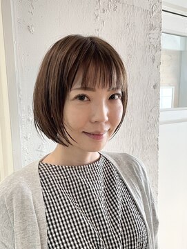 ロイズ 自由が丘(Roys) 顔周りレイヤー　ミニボブ