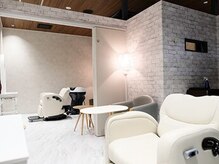 エム(EMU)の雰囲気（【女性専用サロン】髪質改善・ヘッドスパ・白髪ぼかしも◎）