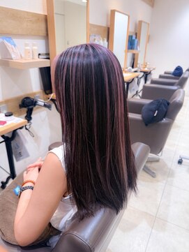 ミラバイケンジ 藤沢(Mira by KENJE) 白髪ぼかし細めハイライト30代40代50代セミディ