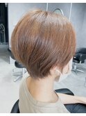 ショートボブ
