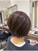 襟足が浮かないショートボブ