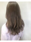 __ピンクベージュ×ハイライト×ニュアンスウェーブ×艶髪ロング