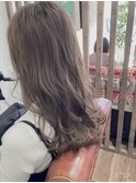 セミロングスタイル