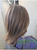 20代30代/大人かわいい/外ハネボブ/髪質改善/サンドベージュ