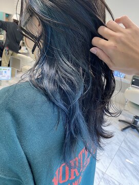 リーホリエ(Lee Horie) ターコイズ×インナーカラー◎