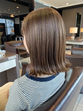 フロア(FLOOR) ボブ/ライラックラテ/外はね